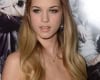 Alexis Knapp actress