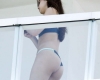 Hailee Steinfeld At Her Hotel Pool In Miami - May 04