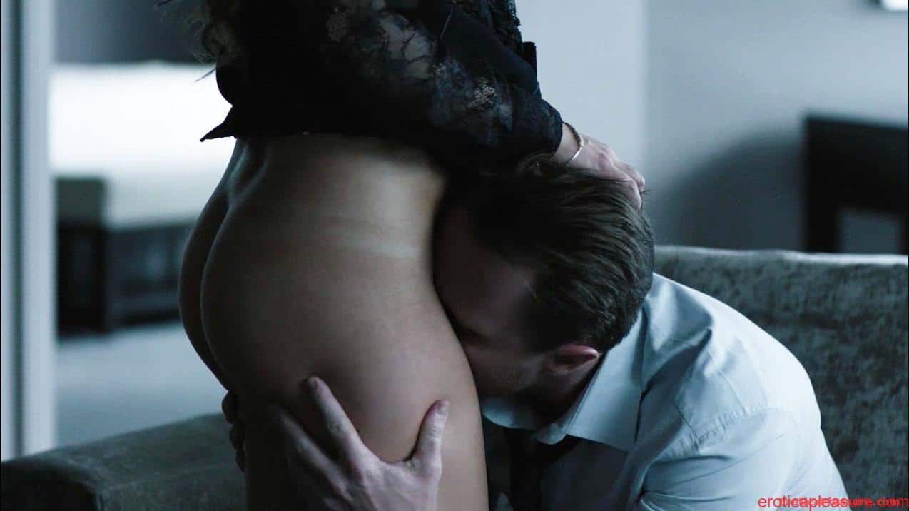 Riley Keough nude - The Girlfriend Experience (2016)