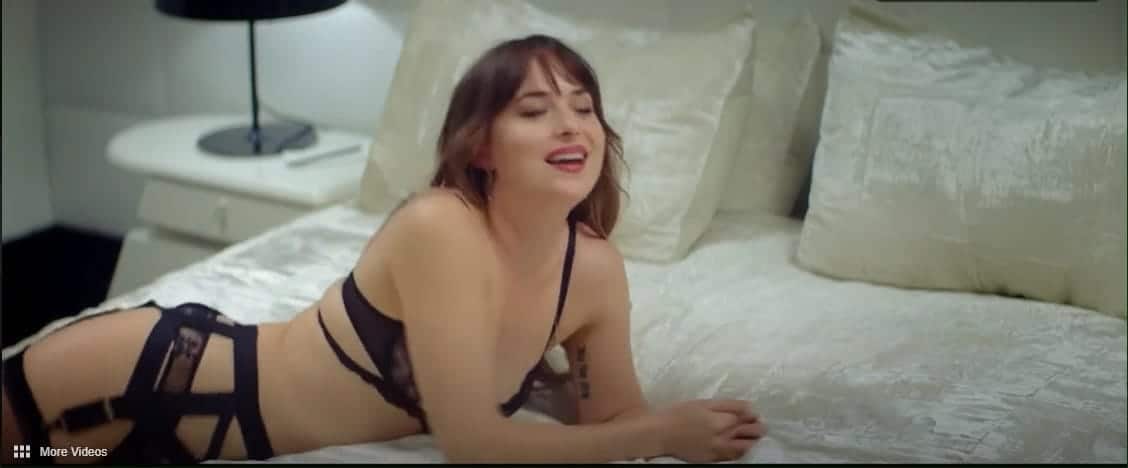 DAKOTA JOHNSON in the THE LOST DAUGHTER - 2021