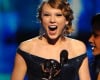 Taylor Swift laughs at hacker nude pic claims