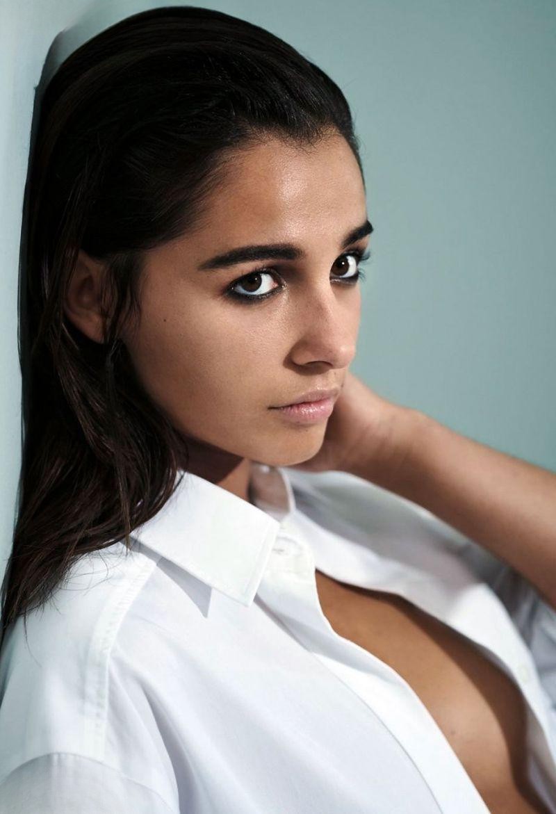 Naomi Scott 04_inPixio