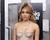 paige_hurd 02_inPixio